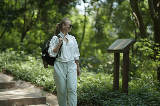 Explore the World with this Portable Fan and Water Bottle Combo - HandFan
